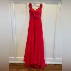 Red Sherri Hill dress, 00.